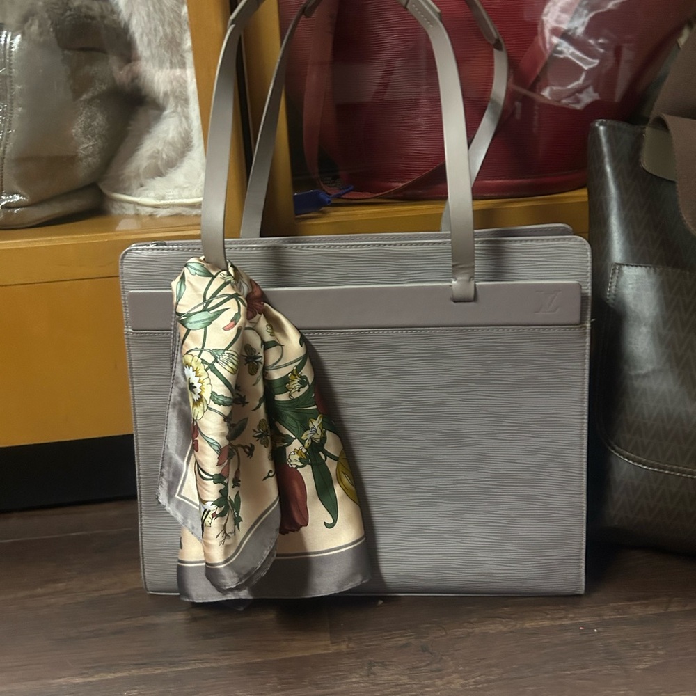 Louis Vuitton Gray Epi Shoulder Bag with Floral Scarf comes with COA